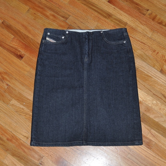 DIESEL Dark Wash Denim Jean Pencil Skirt [A6] - Picture 2 of 6